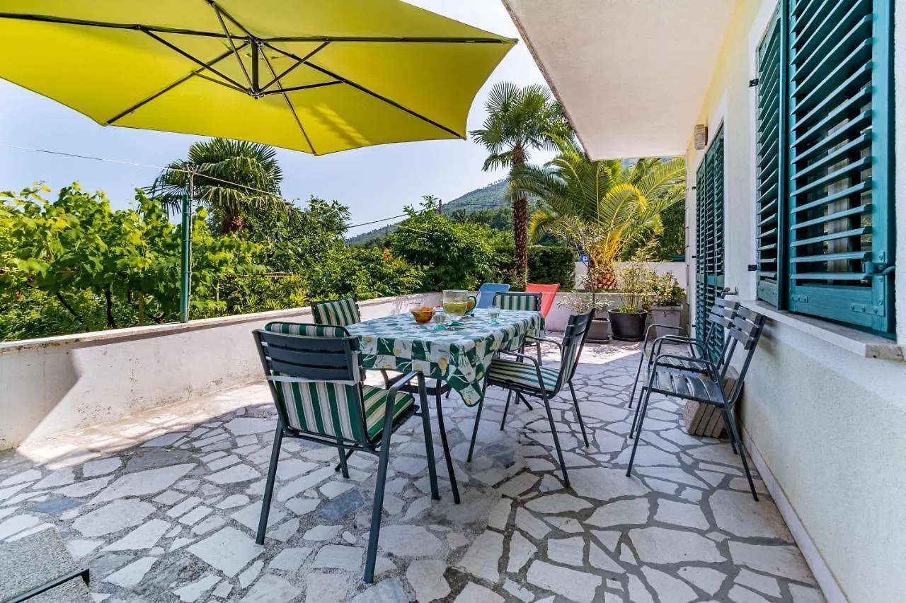 Apartments By The Sea Lovran, Opatija - 7837  לובראן